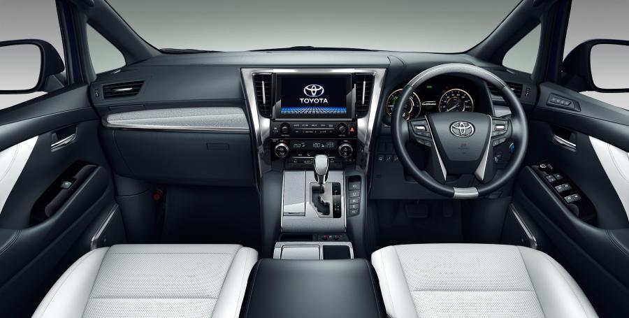 Торпедо Toyota Alphard Executive Lounge S 2018 года  (фото 3 из 4)
